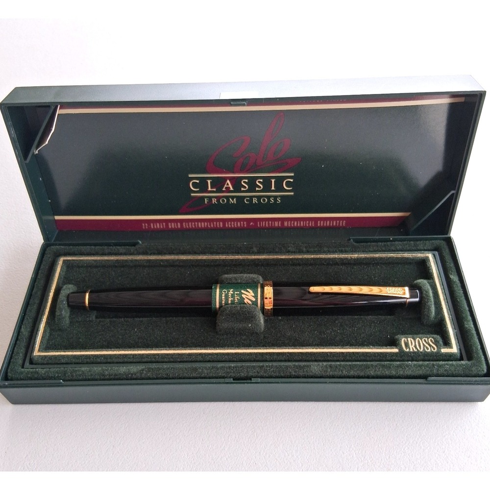 Vintage Cross Solo Classic Black Resin Rollerball Pen 805-1 22K Gold Accents New